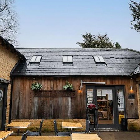 Chic Cotswold Tiny Home - Oddity House Blockley Eksteriør billede
