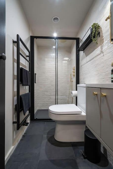 Chic Cotswold Tiny Home - Oddity House Blockley Eksteriør billede