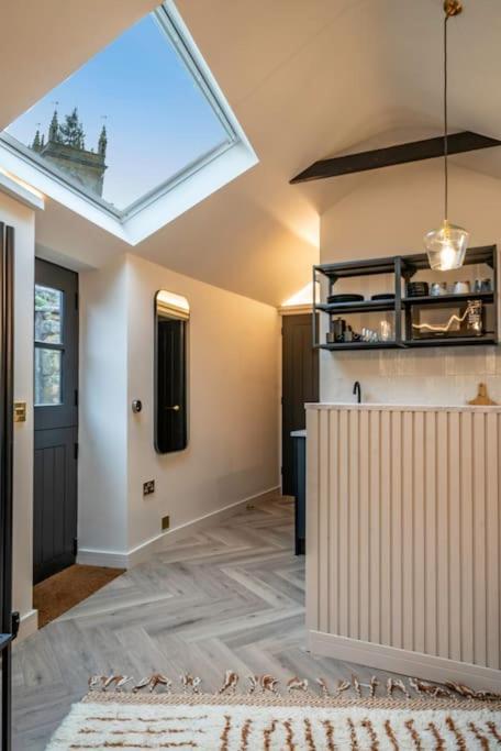 Chic Cotswold Tiny Home - Oddity House Blockley Eksteriør billede